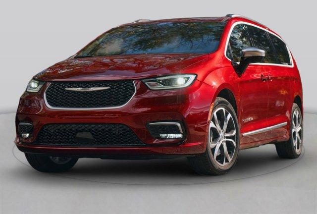 Thumbnail image of 2025 Chrysler Pacifica at GaleanaChryslerJeepDodgeRam of Fort  Myers, FL