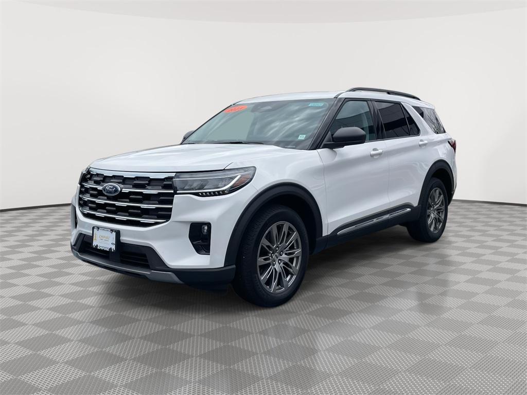 Thumbnail image of 2025 Ford Explorer at Empire Ford Lincoln of Huntington