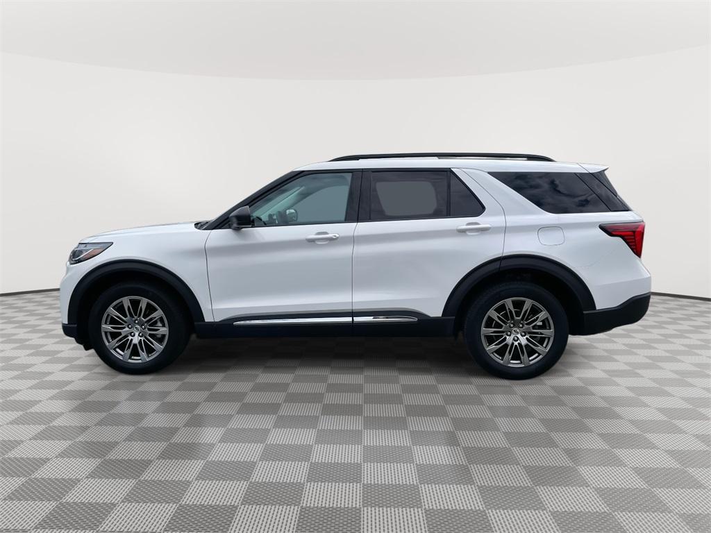 Thumbnail image of 2025 Ford Explorer at Empire Ford Lincoln of Huntington