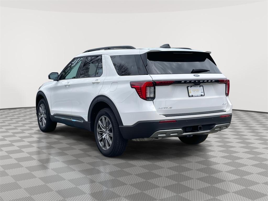 Thumbnail image of 2025 Ford Explorer at Empire Ford Lincoln of Huntington