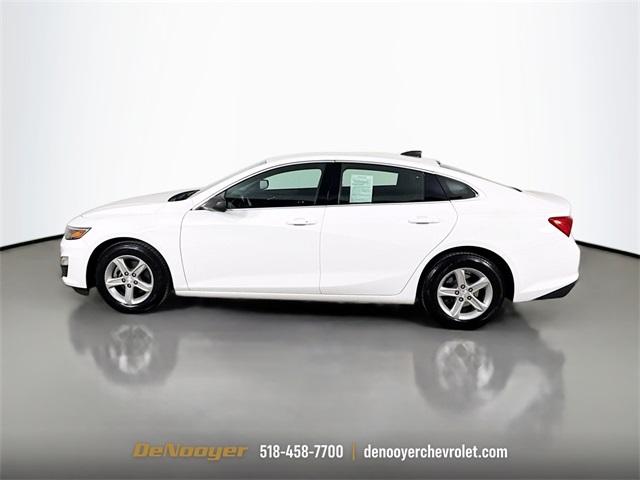 Thumbnail image of 2020 Chevrolet Malibu at Denooyer Chevrolet