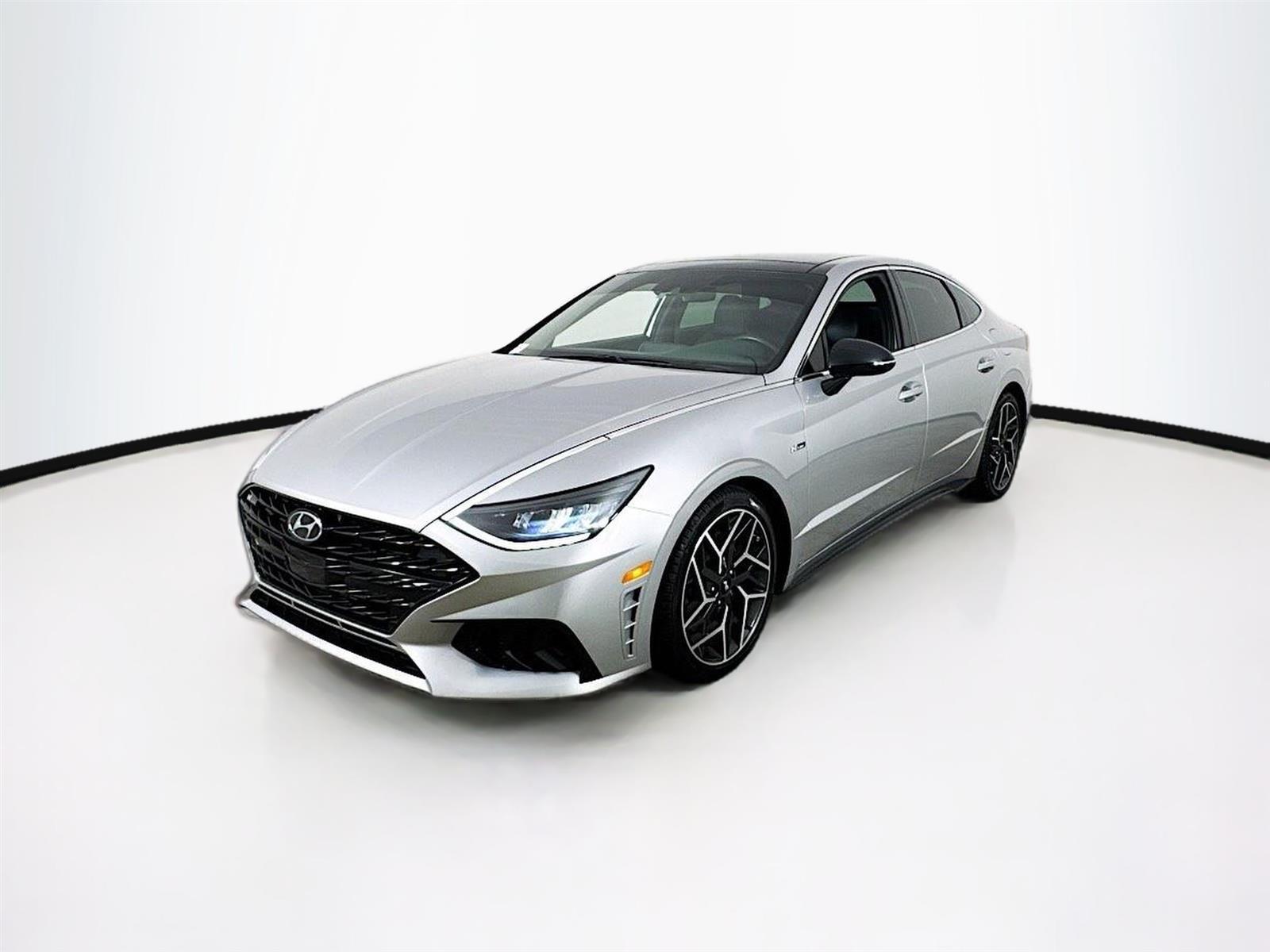Thumbnail image of 2021 Hyundai SONATA at Jacobs Mitsubishi - Wesley Chapel