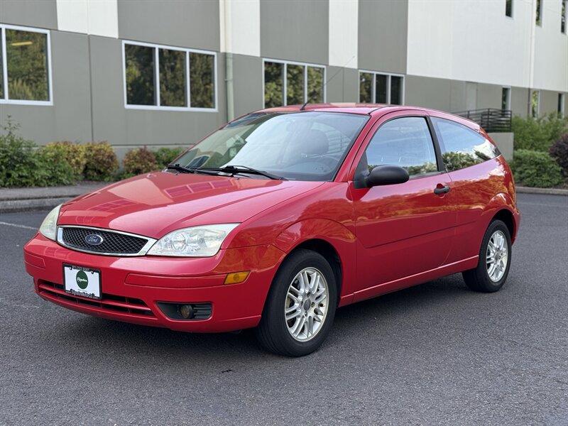 Thumbnail image of 2007 Ford Focus at Signature Motor Company