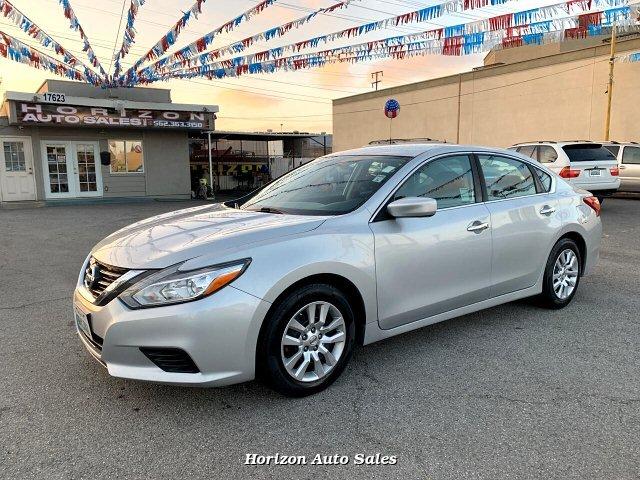 Thumbnail image of 2017 Nissan Altima at Horizon Auto Sales