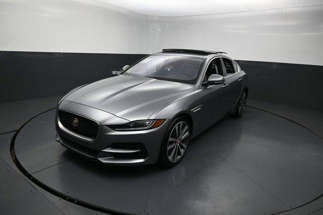 Thumbnail image of 2020 Jaguar XE at Car Vision Inc.
