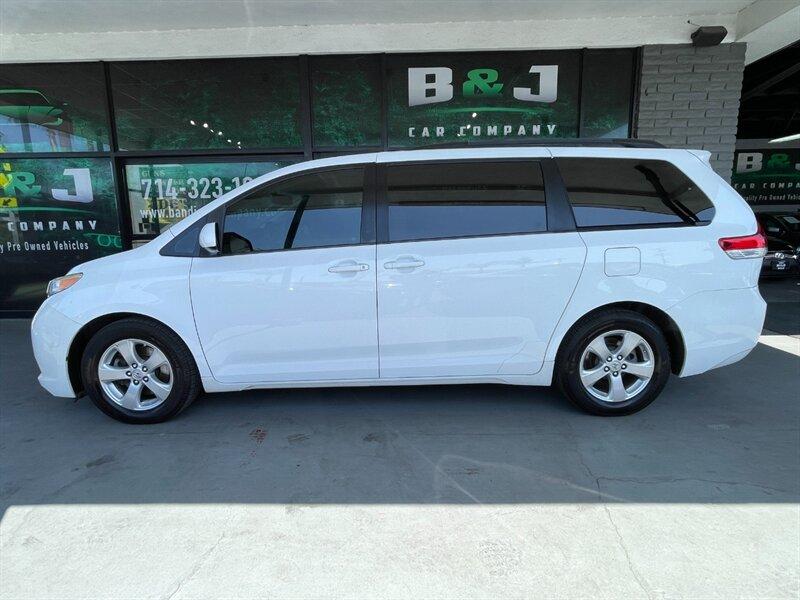 Thumbnail image of 2014 Toyota Sienna at B & J Car Company