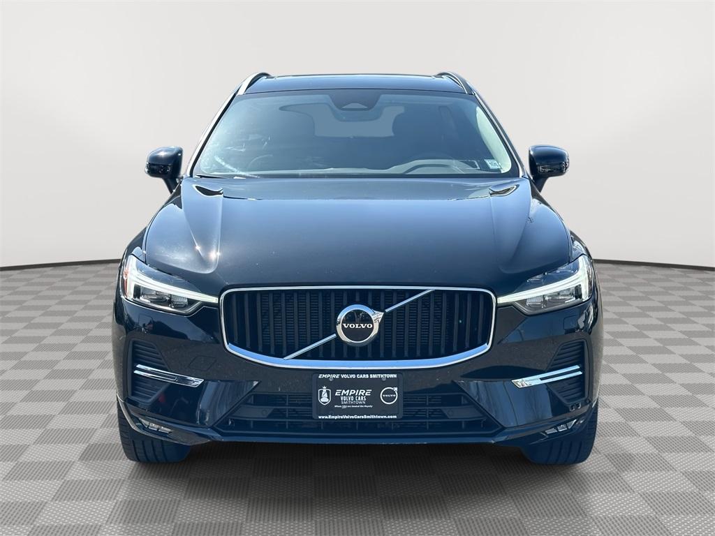 Thumbnail image of 2022 Volvo XC60 at Empire Volvo Cars of Smithtown