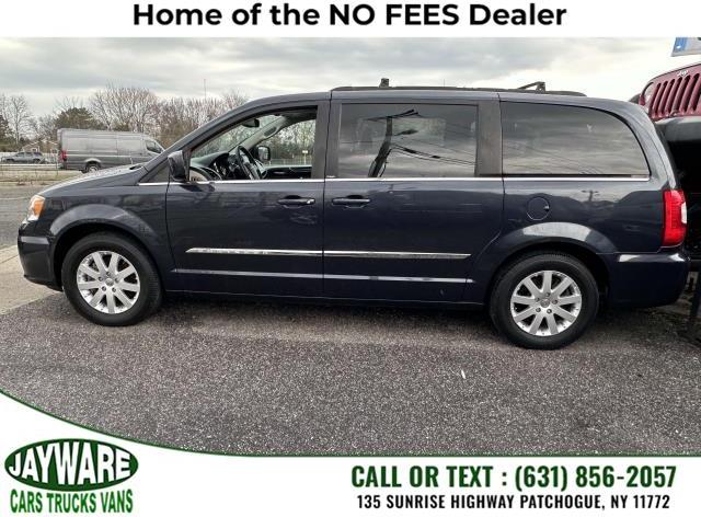Thumbnail image of 2014 Chrysler Town and Country at Jayware Inc.
