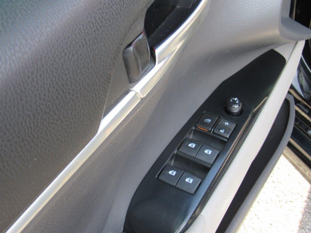 Thumbnail image of 2018 Toyota Camry at Charlie Davis Motorz LLC