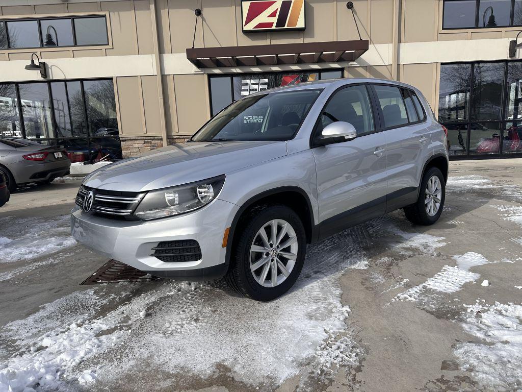 Thumbnail image of 2018 Volkswagen Tiguan Limited at POWELL PERFORMANCE AUTOS