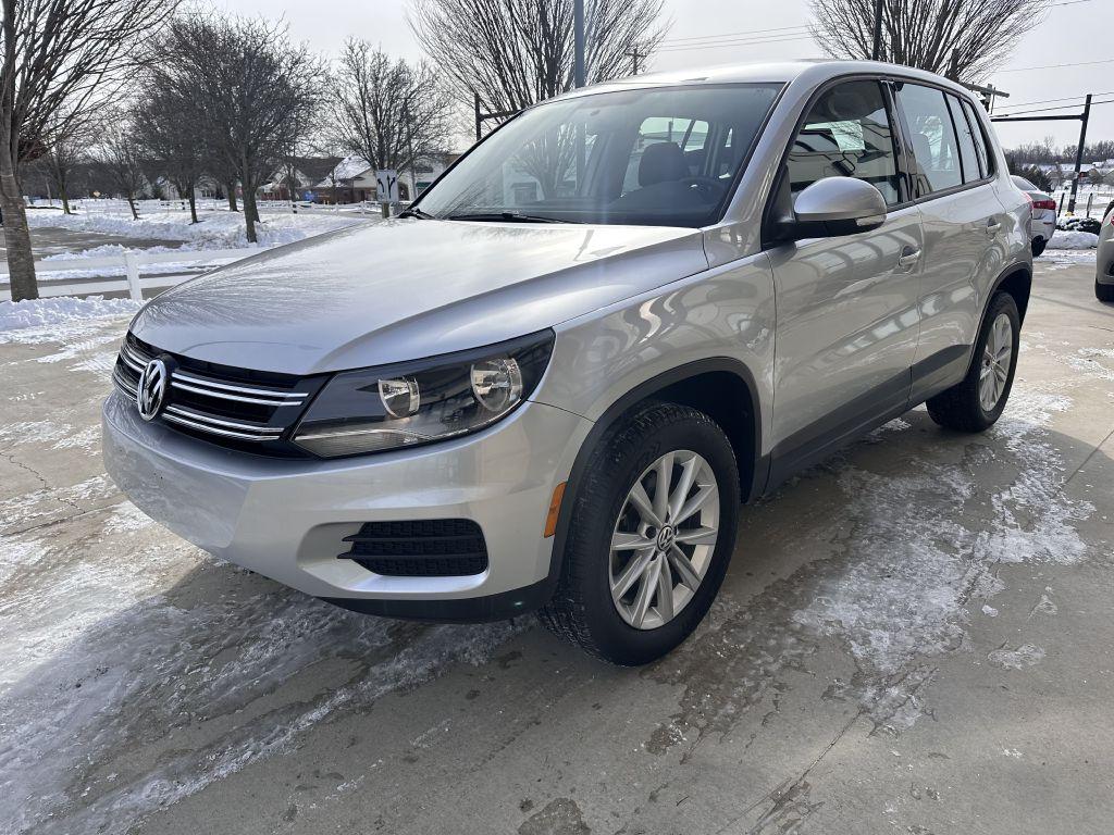 Thumbnail image of 2018 Volkswagen Tiguan Limited at POWELL PERFORMANCE AUTOS