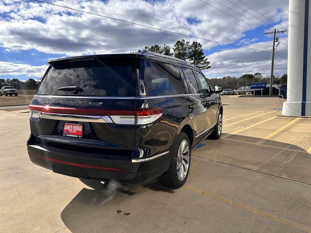 Thumbnail image of 2023 Lincoln Navigator at James Hodge Ford Inc.