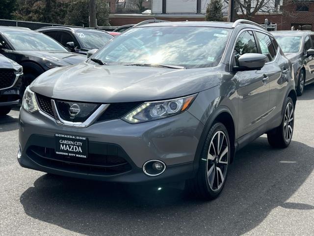 Thumbnail image of 2017 Nissan Rogue Sport at Garden City Mazda