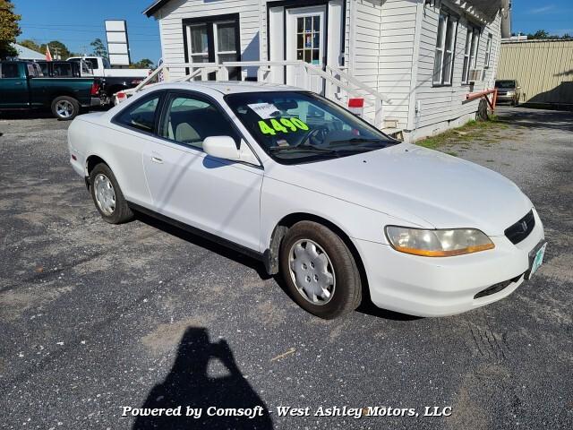 Thumbnail image of 2000 Honda Accord at West Ashley Motors, LLC