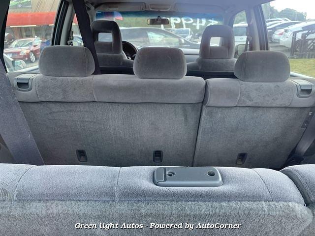Thumbnail image of 2005 Honda Pilot at Green light Autos