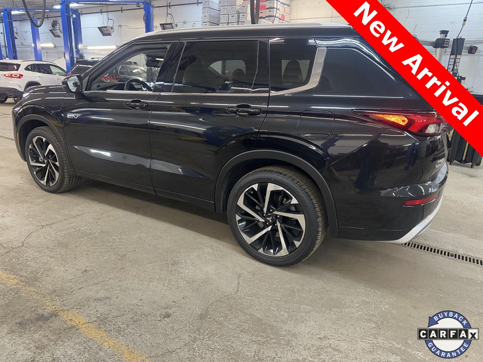 Thumbnail image of 2025 Mitsubishi Outlander PHEV at Bell Mitsubishi