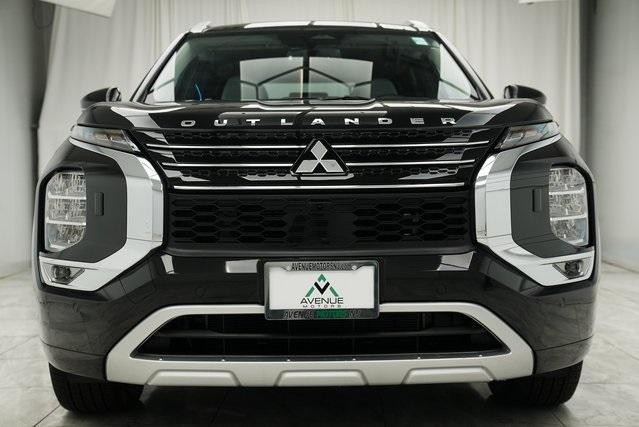 Thumbnail image of 2025 Mitsubishi Outlander PHEV at Avenue Motors LLP