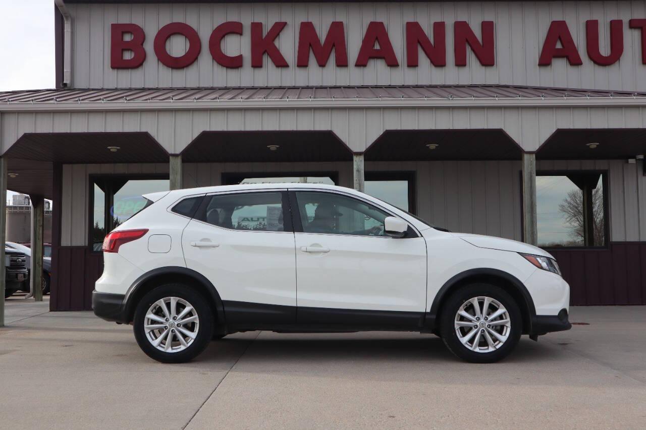 Thumbnail image of 2017 Nissan Rogue Sport at Bockmann Auto Sales