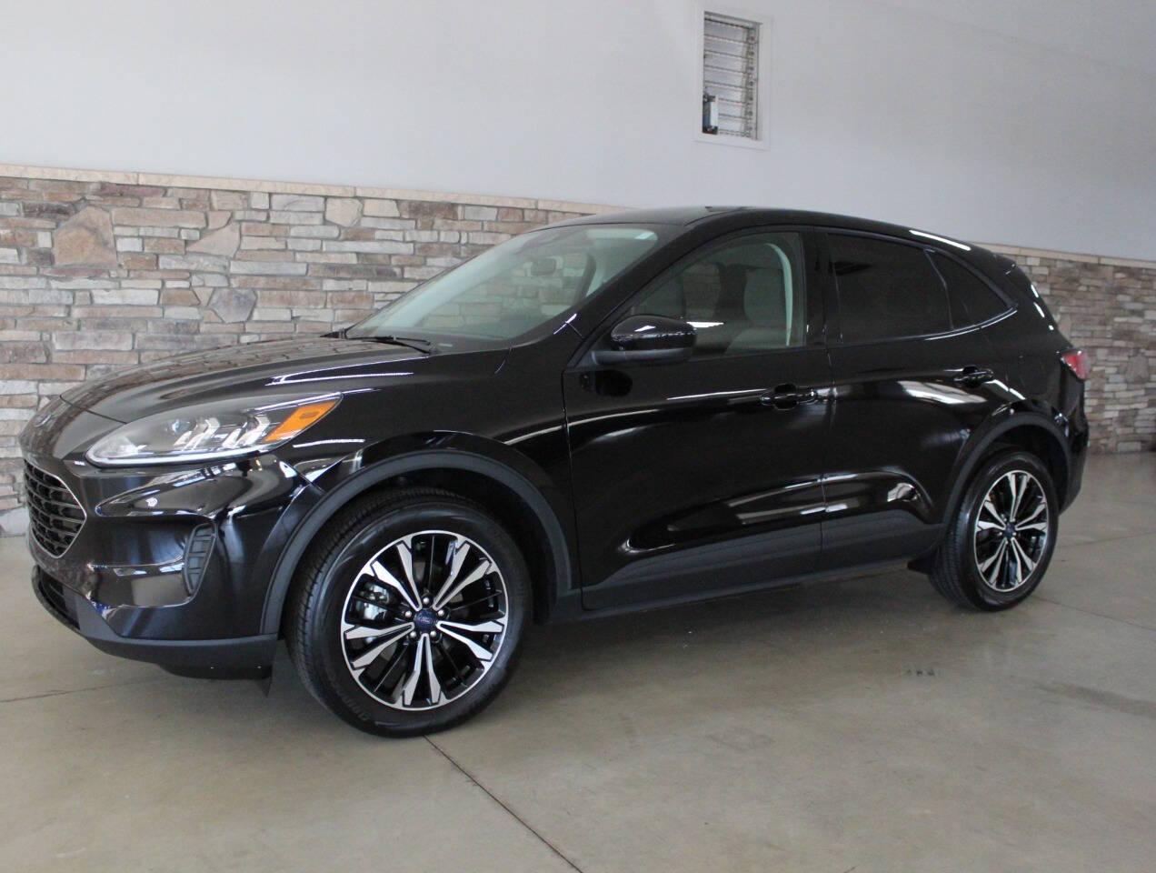 Thumbnail image of 2022 Ford Escape at Bud & Doug Walters Auto Sales