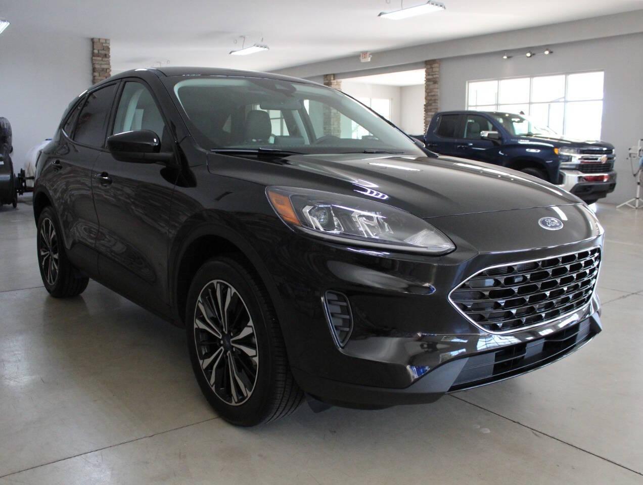 Thumbnail image of 2022 Ford Escape at Bud & Doug Walters Auto Sales