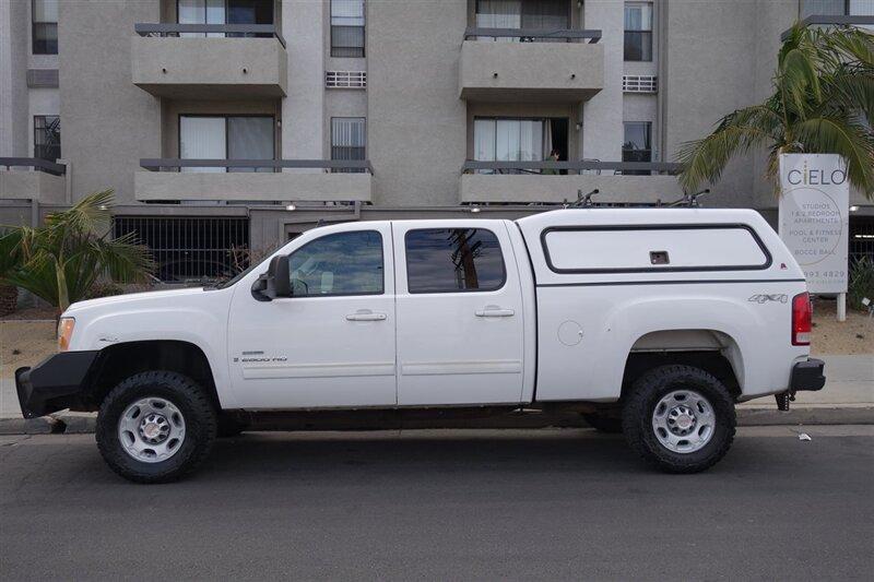 Thumbnail image of 2009 GMC Sierra 2500HD at Happy Auto Group