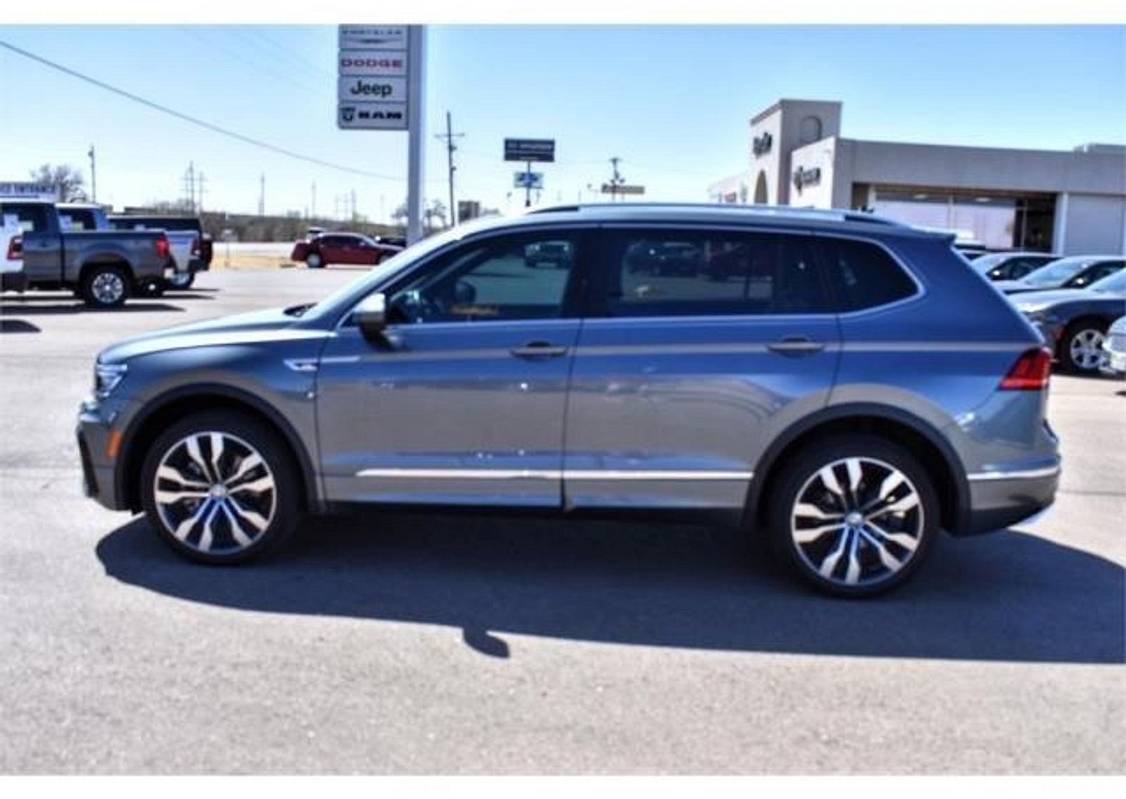 Thumbnail image of 2021 Volkswagen Tiguan at Bender Chrysler Dodge Jeep