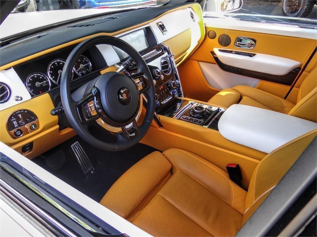 Thumbnail image of 2022 Rolls-Royce Cullinan at Russell Westbrook CDJR of Van Nuys