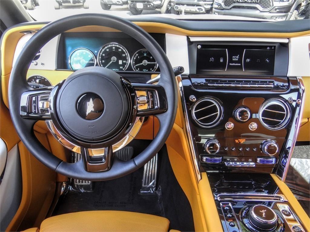 Thumbnail image of 2022 Rolls-Royce Cullinan at Russell Westbrook CDJR of Van Nuys