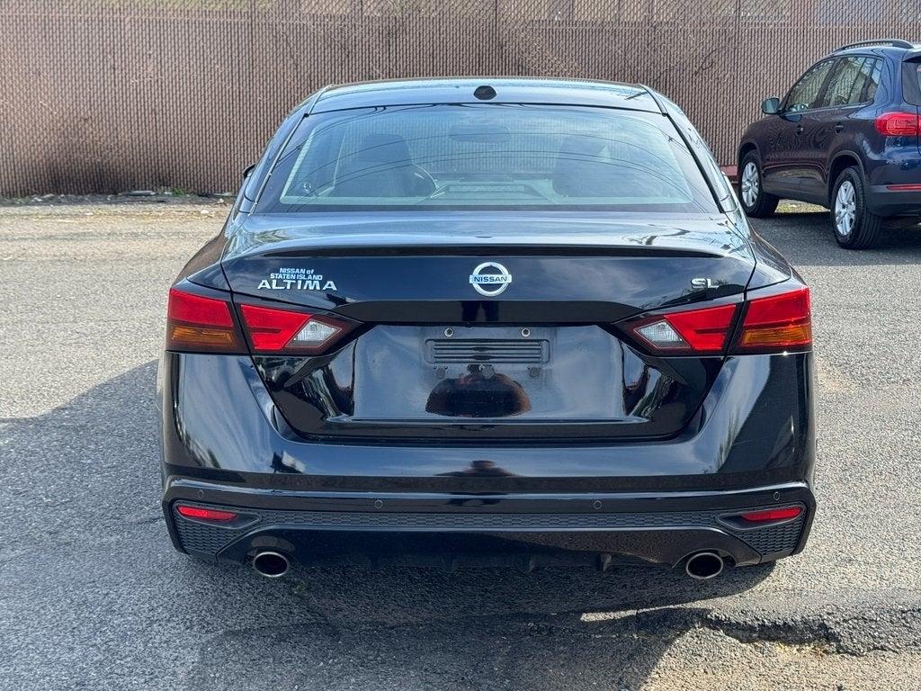 Thumbnail image of 2019 Nissan Altima at Empire Nissan of Hillside