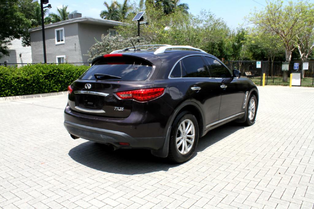 Thumbnail image of 2010 INFINITI FX35 at ENERGY AUTO SALES LLC