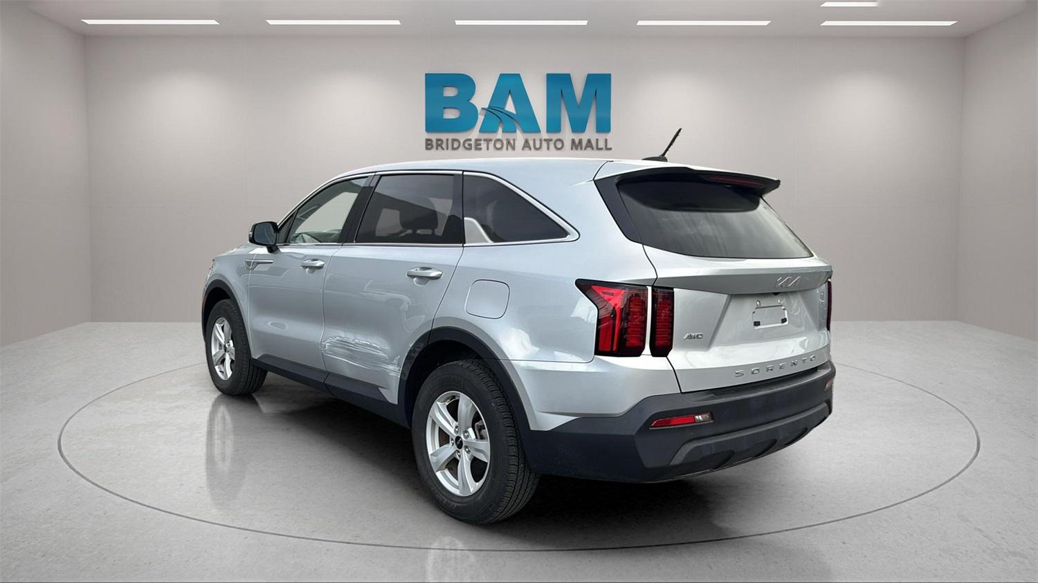 Thumbnail image of 2022 Kia Sorento at Bridgeton Auto Mall