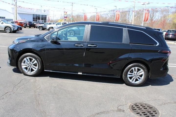 Thumbnail image of 2024 Toyota Sienna at Toyota of Massapequa