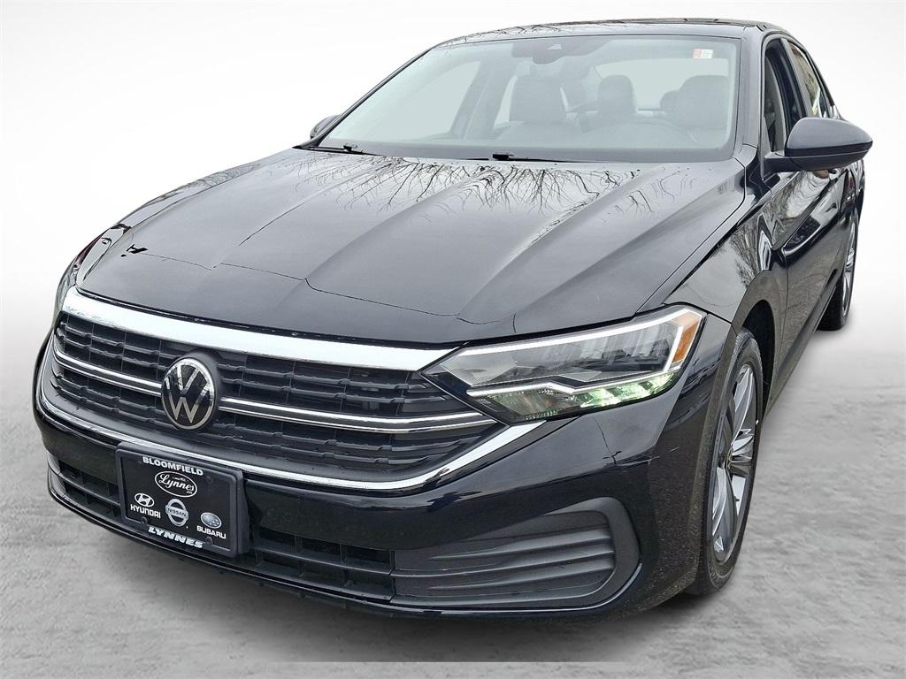 Thumbnail image of 2023 Volkswagen Jetta at Lynnes Nissan City Inc