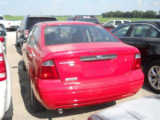 Thumbnail image of 2007 Ford Focus at RolandRichFord of Delavan, IL