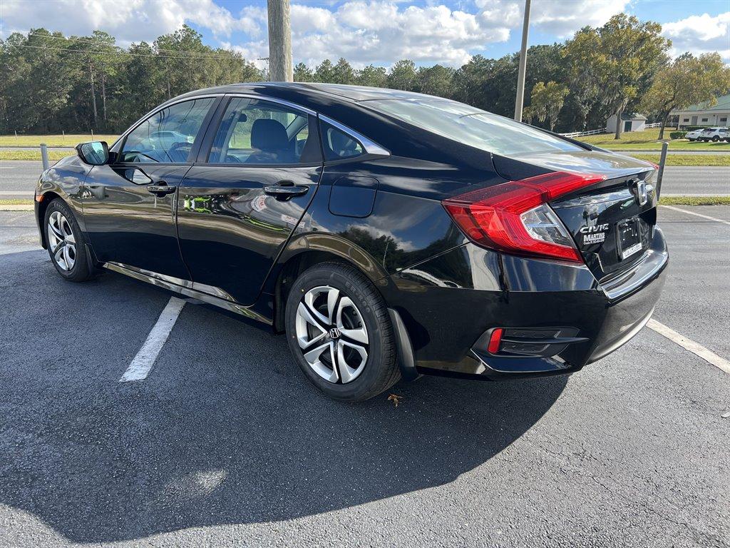 Thumbnail image of 2016 Honda Civic at martinscars.com of Ocala, FL