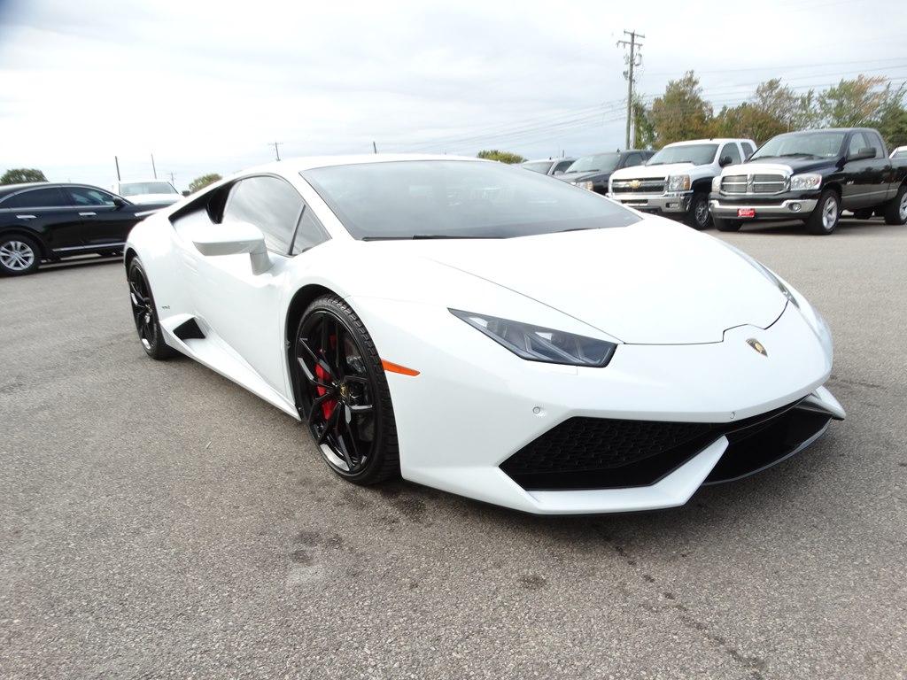 Thumbnail image of 2015 Lamborghini Huracan at SOUTHERN SELECT AUTO SALES