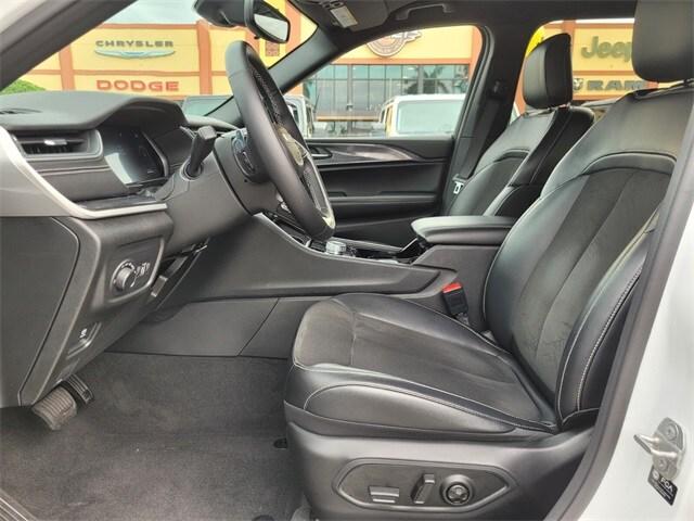 Thumbnail image of 2021 Jeep Grand Cherokee L at Planet Fiat of West Miami