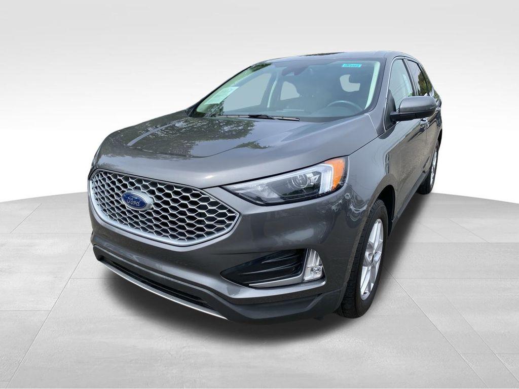 Thumbnail image of 2023 Ford Edge at Newins Bay Shore Ford