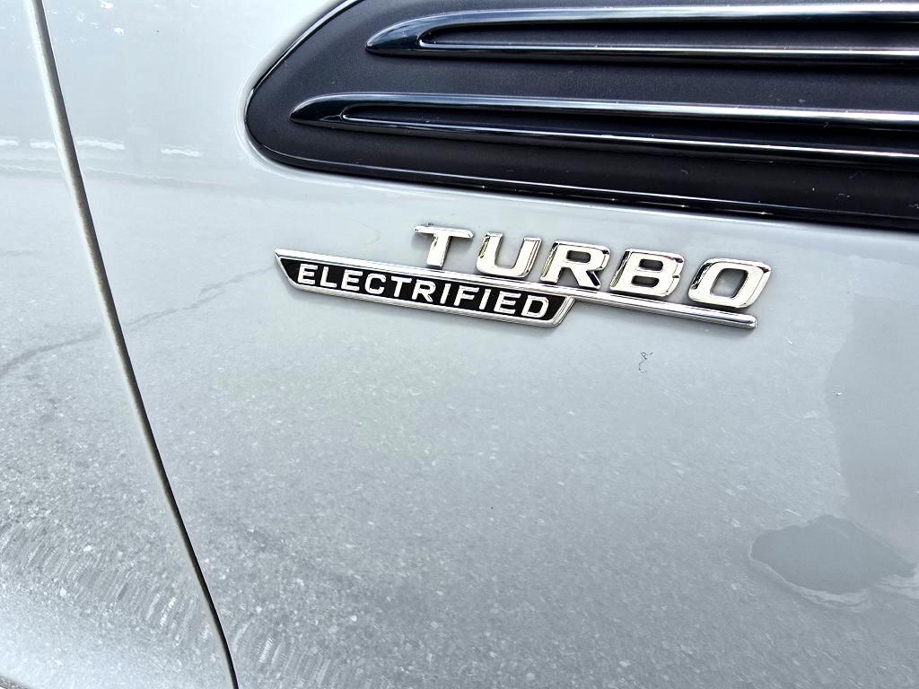 Thumbnail image of 2024 Mercedes-Benz SL-Class at Garner Pierce Autos