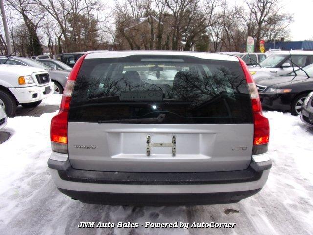 Thumbnail image of 2001 Volvo V70 at JNM Auto Sales