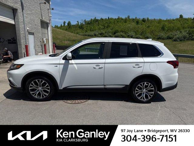 Thumbnail image of 2017 Mitsubishi Outlander at KenGanleyKiaBridgeport - New
