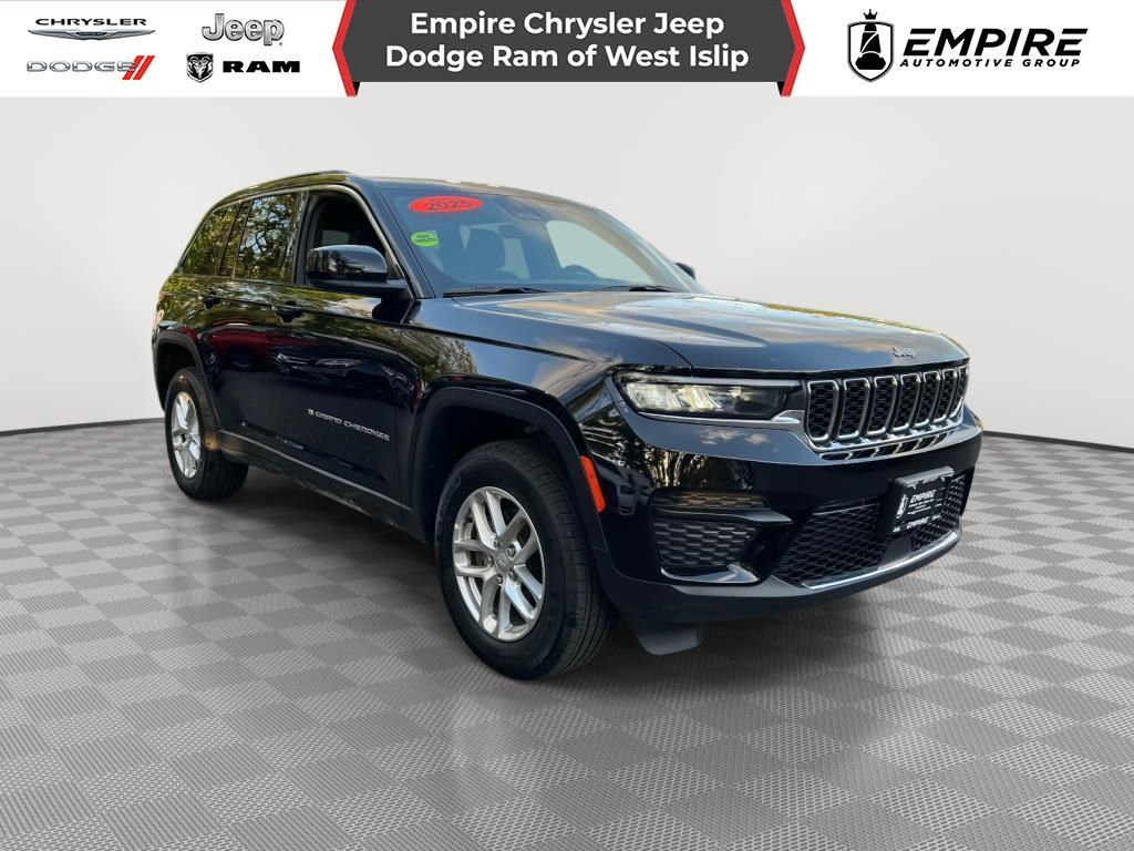 Thumbnail image of 2025 Jeep Grand Cherokee at Empire Chrysler Dodge Jeep Ram