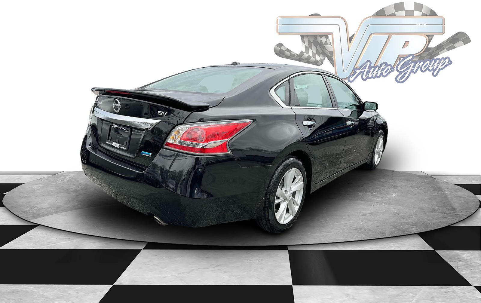 Thumbnail image of 2014 Nissan Altima at Merrick Jeep Chrysler Dodge Ram