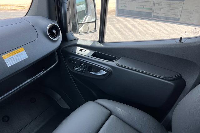 Thumbnail image of 2025 Mercedes-Benz Sprinter at MercedesBenzOfStGeorge NEW