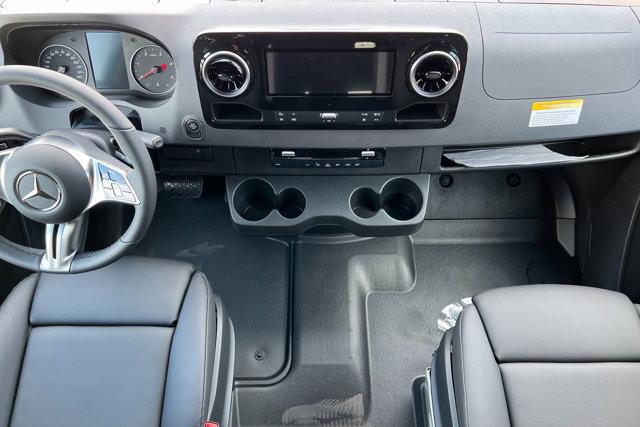 Thumbnail image of 2025 Mercedes-Benz Sprinter at MercedesBenzOfStGeorge NEW