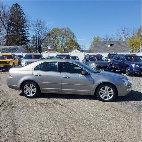 Thumbnail image of 2008 Ford Fusion at Colonial Motors