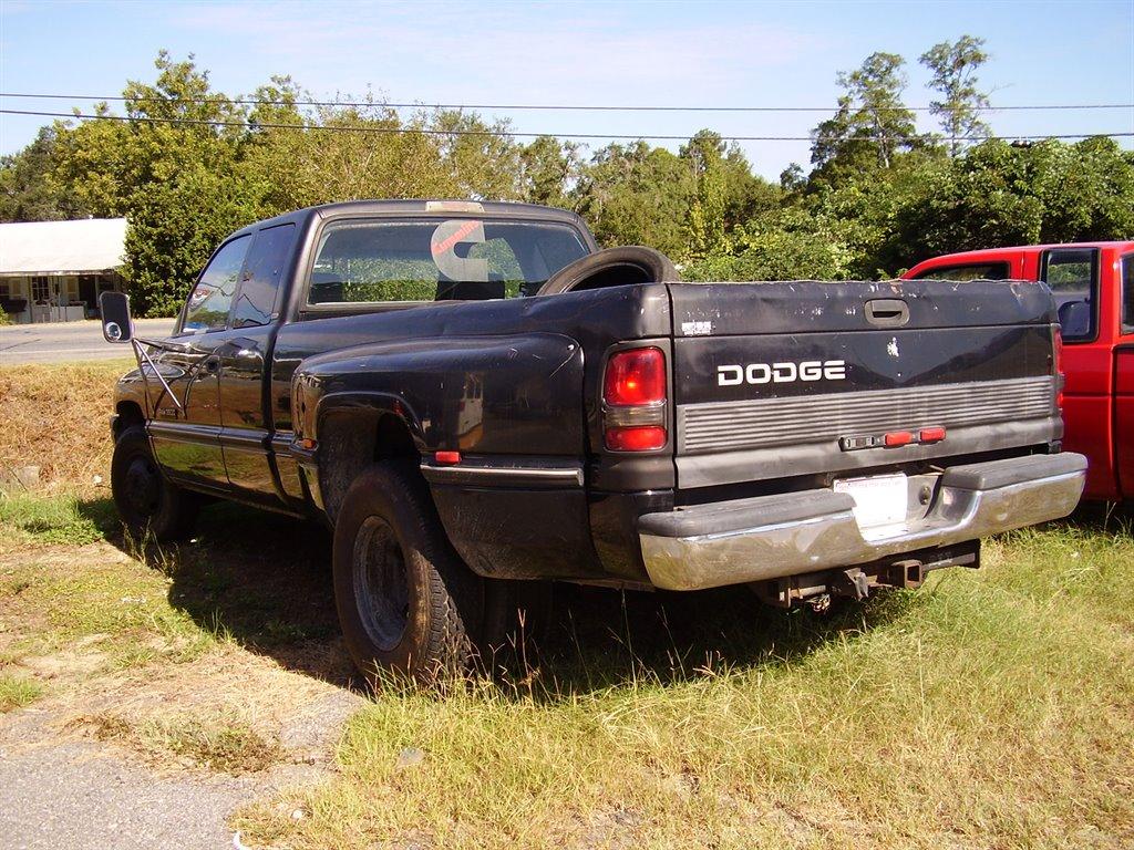 Thumbnail image of 1997 Dodge Ram 3500 at Shorty's Quik Stop