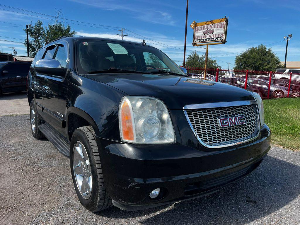 Thumbnail image of 2012 GMC Yukon at WALESTER AUTO SALES