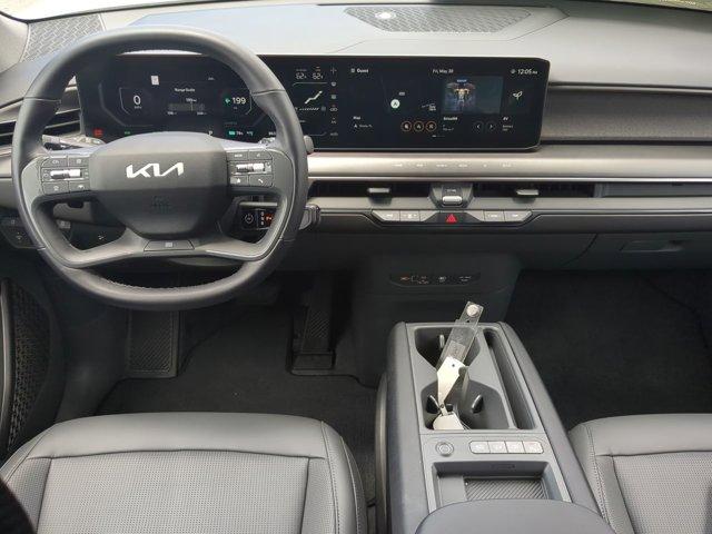 Thumbnail image of 2024 Kia EV9 at Jenkins Kia NEW