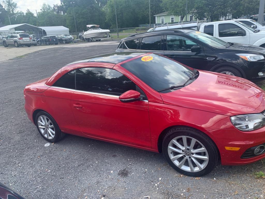 Thumbnail image of 2014 Volkswagen Eos at AutoMac3 of Jacksonville, FL